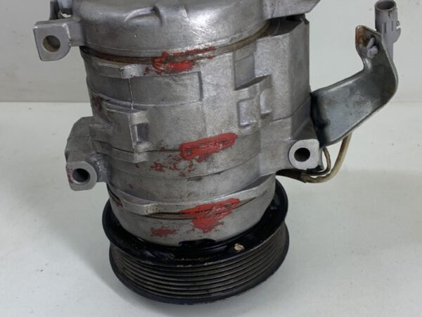 COMPRESSOR AR-COND. TOYOTA HILUX 05/15